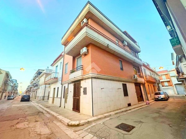 casa indipendente in vendita a San Severo