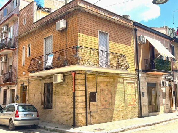 casa indipendente in vendita a San Severo