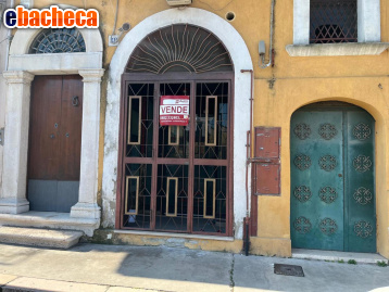negozio in vendita a San Severo