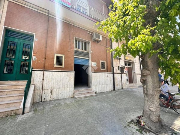 negozio in vendita a San Severo