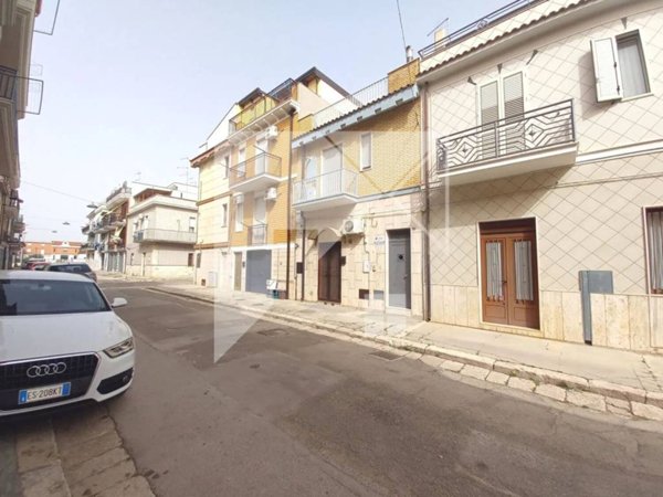 casa indipendente in vendita a San Severo