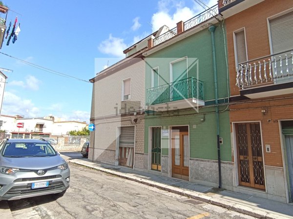 casa indipendente in vendita a San Severo