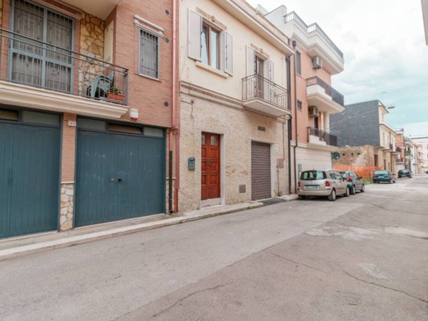 casa indipendente in vendita a San Severo