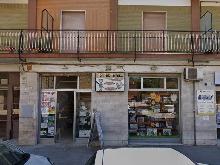 locale commerciale in vendita a San Severo