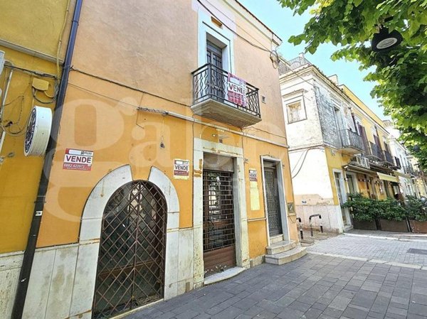casa indipendente in vendita a San Severo