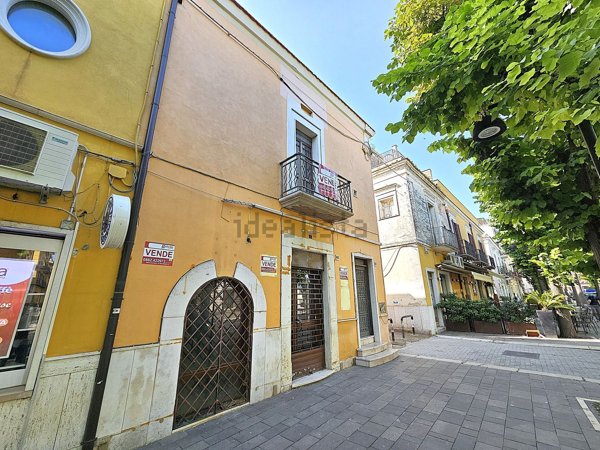 casa indipendente in vendita a San Severo