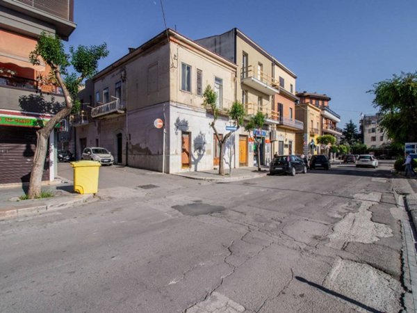 casa indipendente in vendita a San Severo