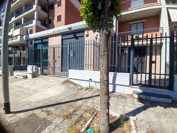 negozio in vendita a San Severo