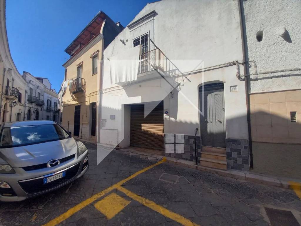 casa indipendente in vendita a San Severo in zona Centro Storico