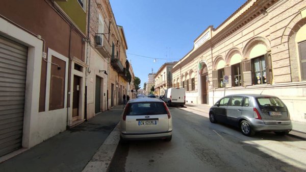 locale commerciale in vendita a San Severo in zona Centro Storico