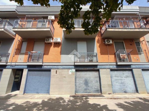 locale commerciale in vendita a San Severo