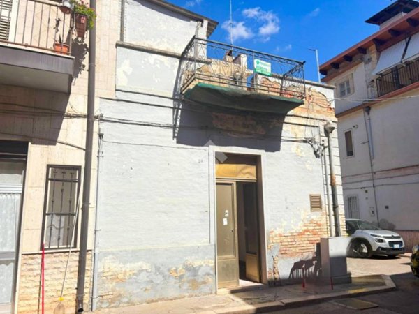 casa indipendente in vendita a San Severo