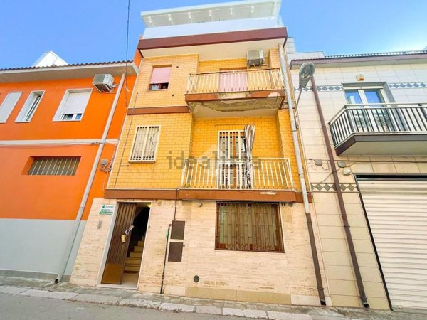 casa indipendente in vendita a San Severo
