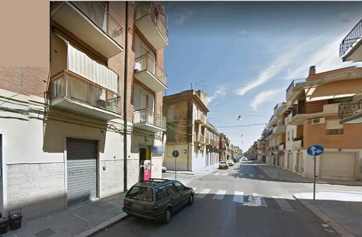 locale commerciale in vendita a San Severo