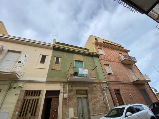 casa indipendente in vendita a San Severo