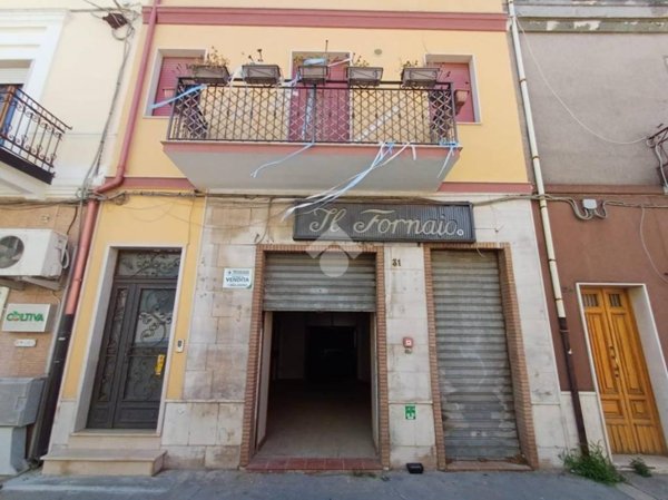 negozio in vendita a San Severo