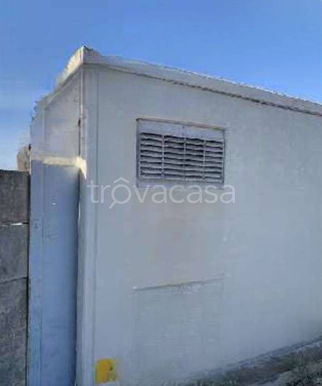 locale commerciale in vendita a San Severo