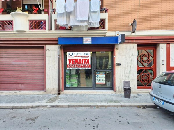 locale commerciale in vendita a San Severo