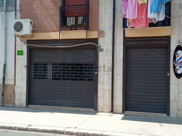 locale commerciale in vendita a San Severo