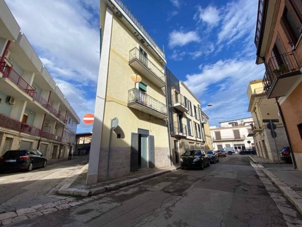 casa indipendente in vendita a San Severo