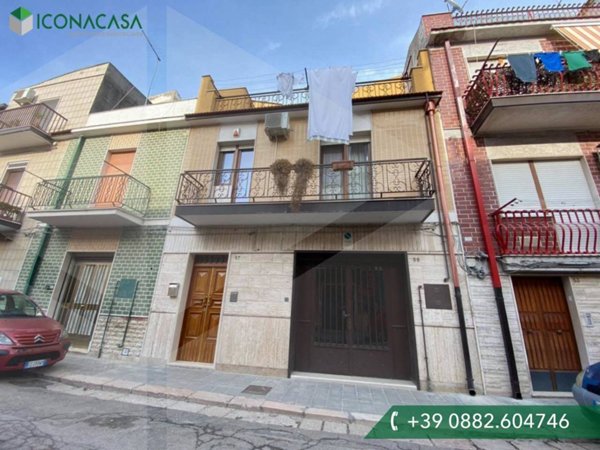 casa indipendente in vendita a San Severo