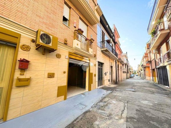 locale commerciale in vendita a San Severo in zona Centro Storico