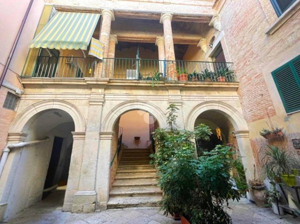 appartamento in vendita a San Severo in zona Centro Storico