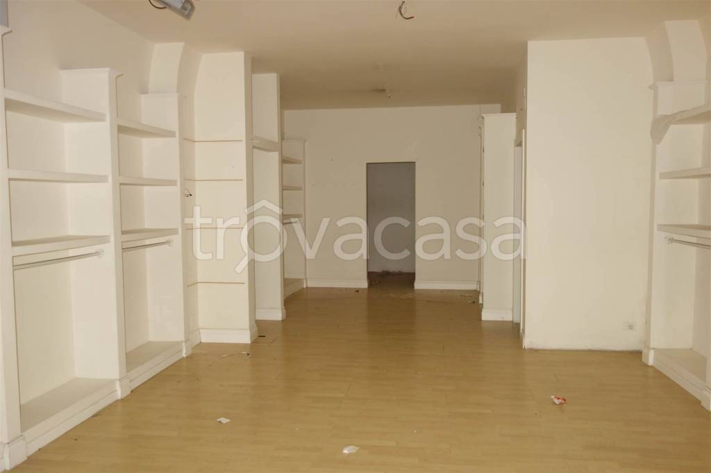 negozio in vendita a San Severo in zona Centro Storico
