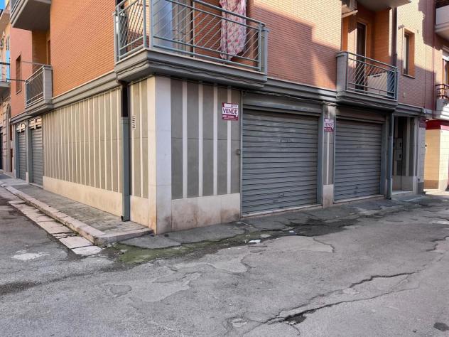 negozio in vendita a San Severo