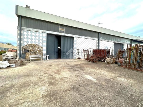 capannone in vendita a San Severo