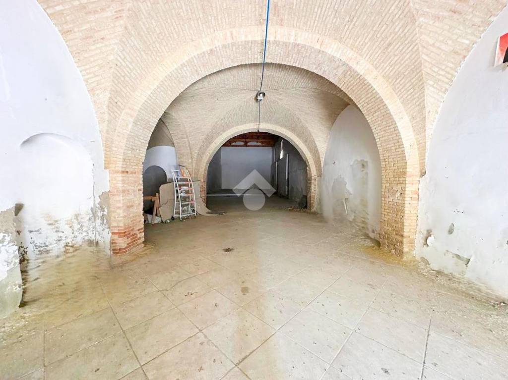 negozio in vendita a San Severo