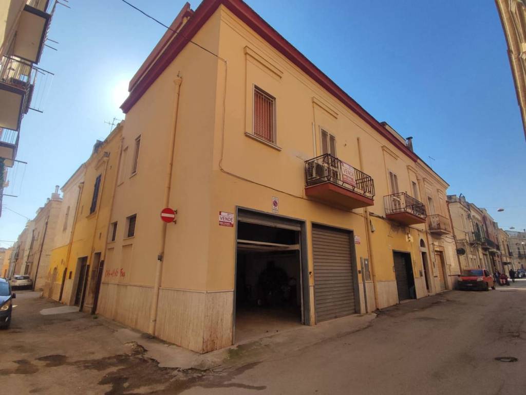 casa indipendente in vendita a San Severo