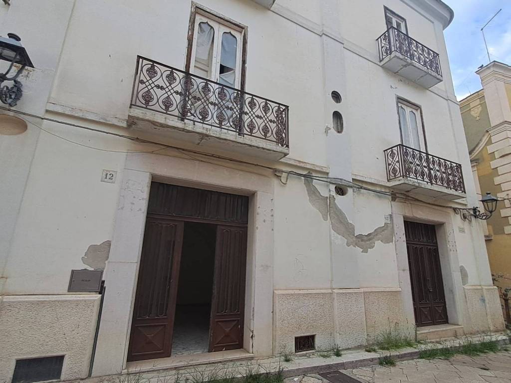 negozio in vendita a San Severo