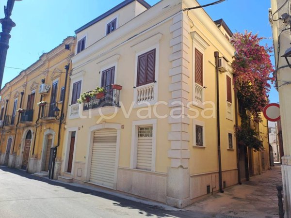 casa indipendente in vendita a San Severo in zona Centro Storico