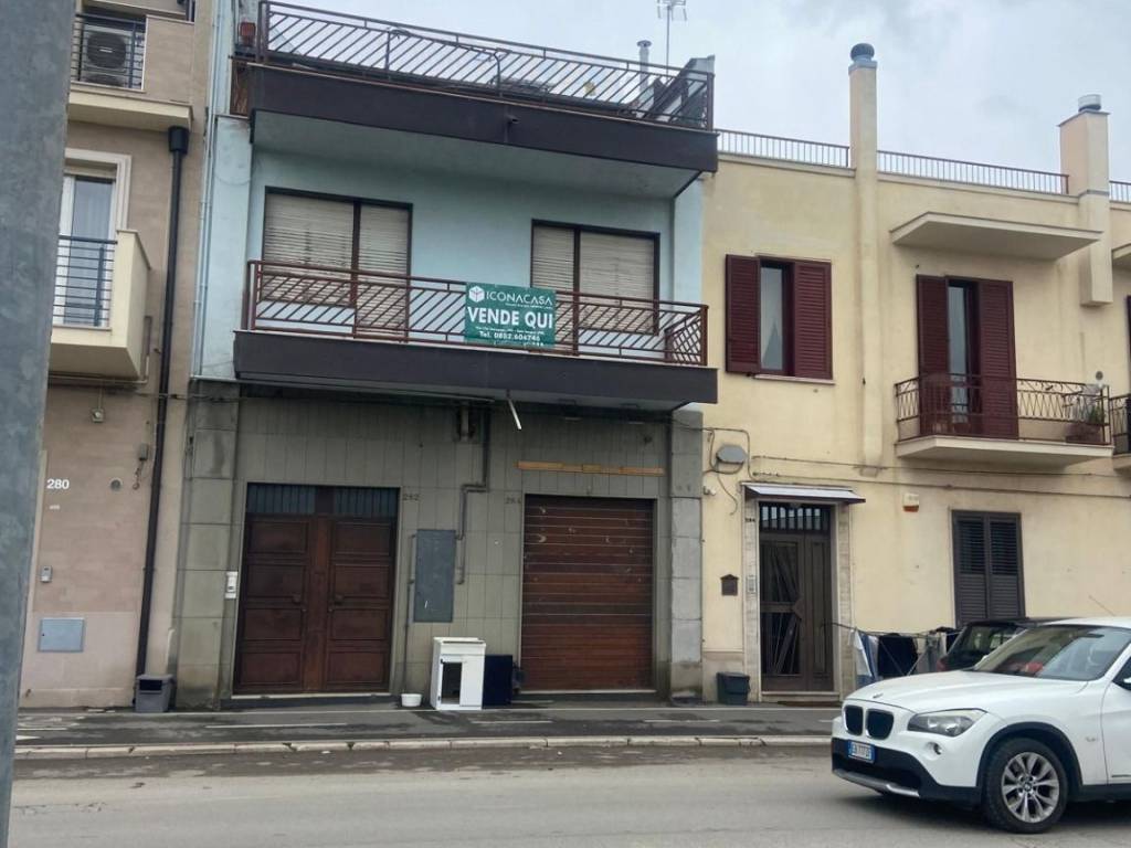 casa indipendente in vendita a San Severo