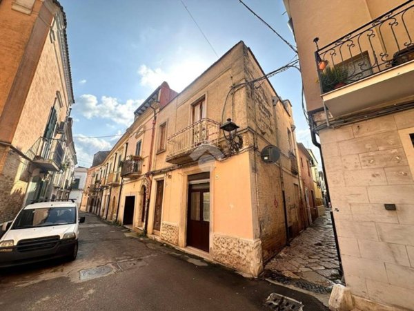 casa indipendente in vendita a San Severo in zona Centro Storico