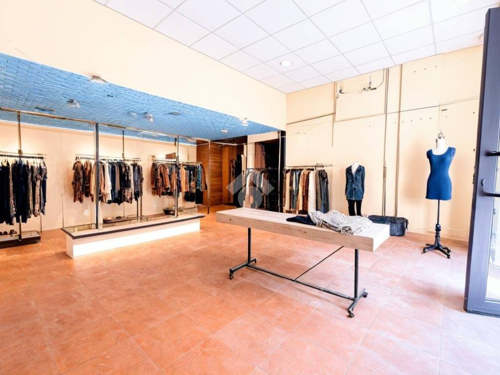 negozio in vendita a San Severo