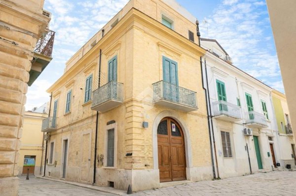 casa indipendente in vendita a San Severo in zona Centro Storico