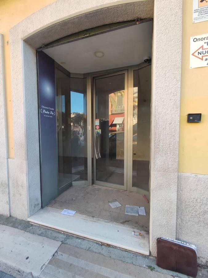 locale commerciale in vendita a San Severo in zona Centro Storico