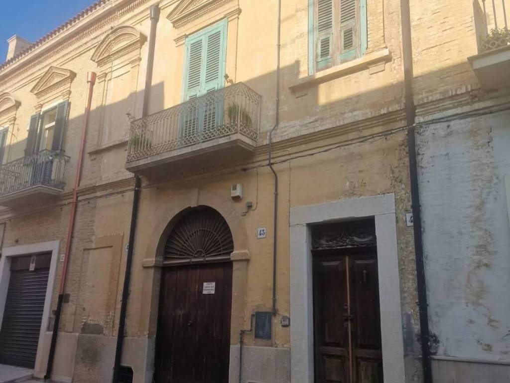 appartamento in vendita a San Severo in zona Centro Storico
