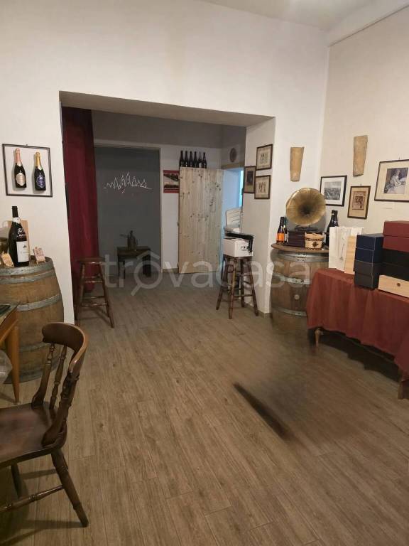 locale di sgombero in vendita a San Severo in zona Centro Storico