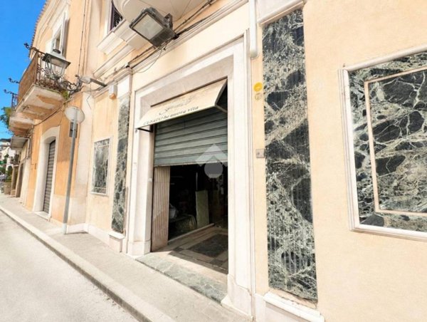 negozio in vendita a San Severo in zona Centro Storico