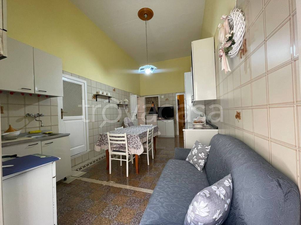 casa indipendente in vendita a San Severo in zona Centro Storico