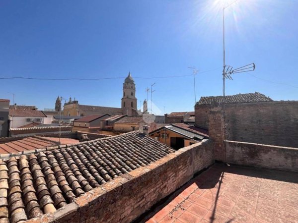 casa indipendente in vendita a San Severo in zona Centro Storico