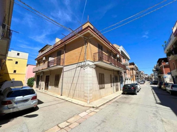 casa indipendente in vendita a San Severo
