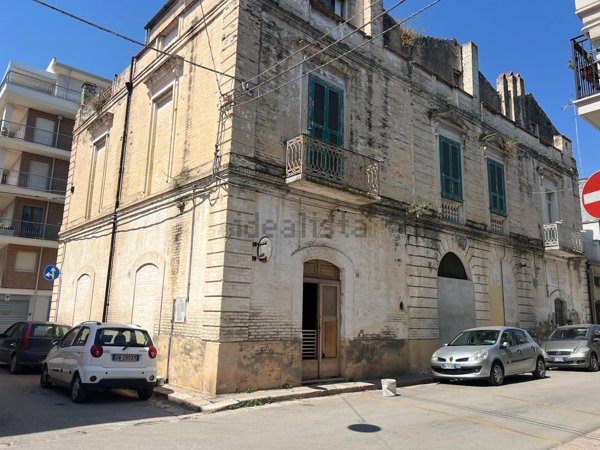 casa indipendente in vendita a San Severo in zona Centro Storico