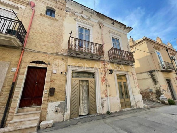 casa indipendente in vendita a San Severo