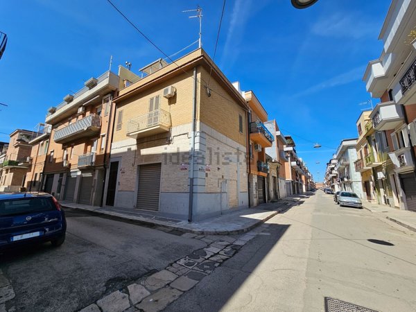 casa indipendente in vendita a San Severo