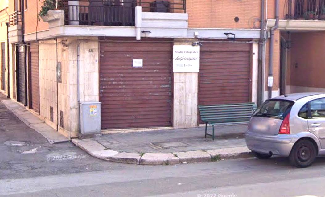 locale commerciale in vendita a San Severo
