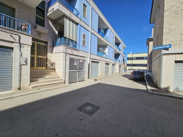 box auto in vendita a San Severo